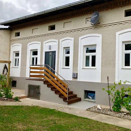 Riesling House Laa Apartment Laa an der Thaya Exterior foto