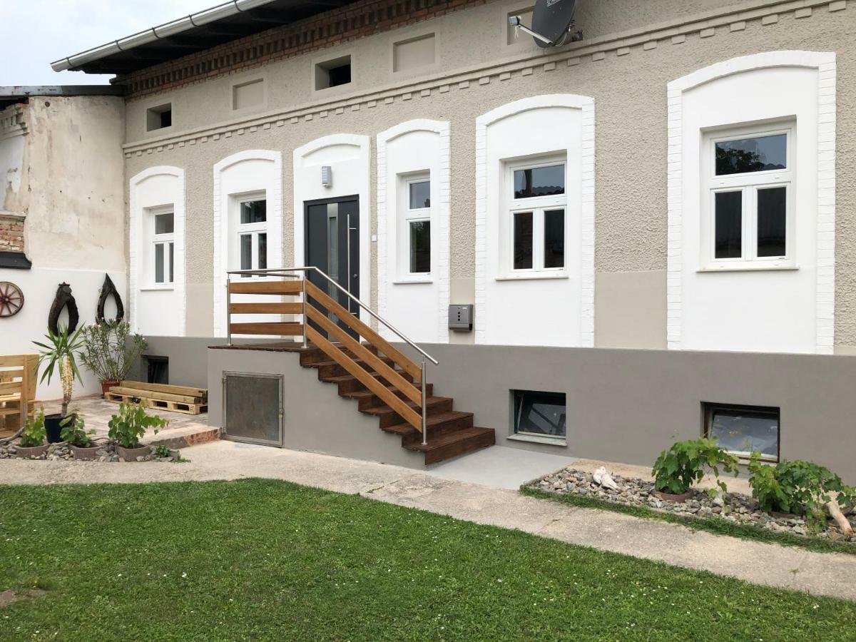 Riesling House Laa Apartment Laa an der Thaya Exterior foto